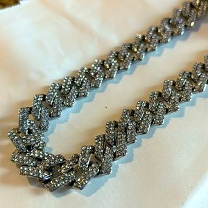 High fashion necklace